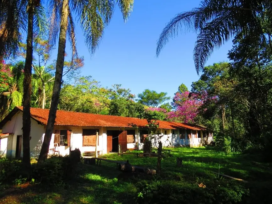 Foto 17 de Chácara à venda, 145200m2 em Guaratingueta - SP