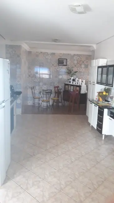 Foto 9 de Chácara com 1 quarto à venda, 1350m2 em Guaratingueta - SP