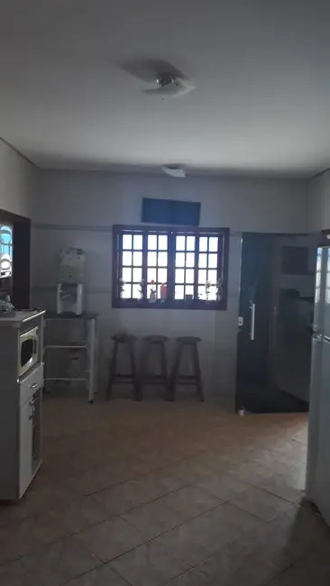 Foto 4 de Chácara com 1 quarto à venda, 1350m2 em Guaratingueta - SP
