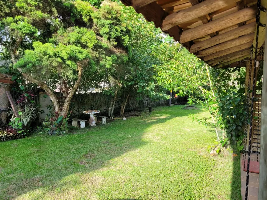 Foto 2 de Chácara com 3 quartos à venda, 204m2 em Bom Sucesso, Pindamonhangaba - SP