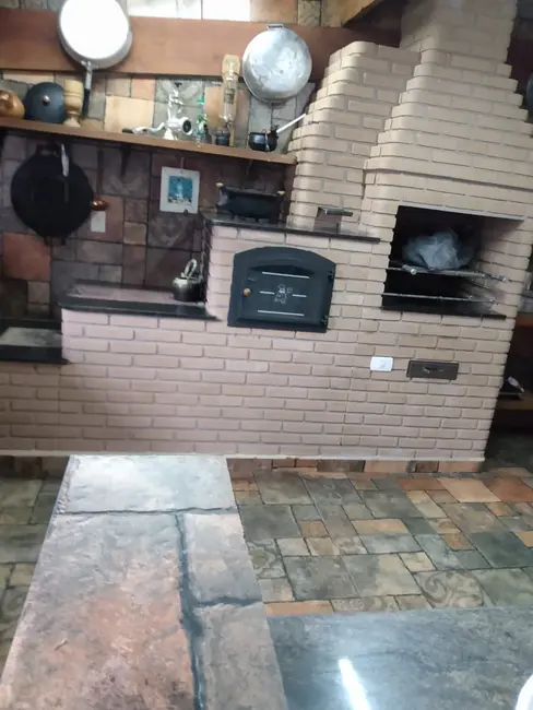 Foto 2 de Chácara com 3 quartos à venda, 260m2 em Tremembe - SP