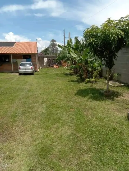 Foto 2 de Chácara com 2 quartos à venda, 630m2 em Mandú, Pindamonhangaba - SP