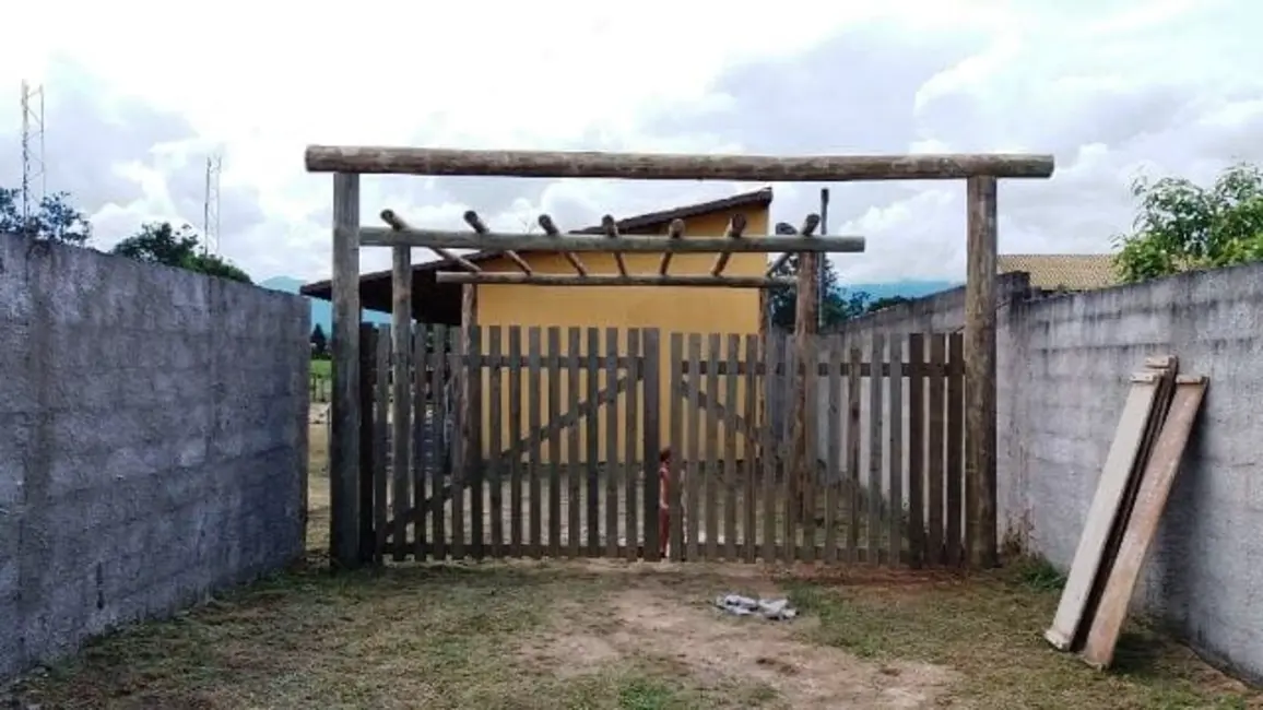 Foto 6 de Chácara com 3 quartos à venda, 370m2 em Mandú, Pindamonhangaba - SP