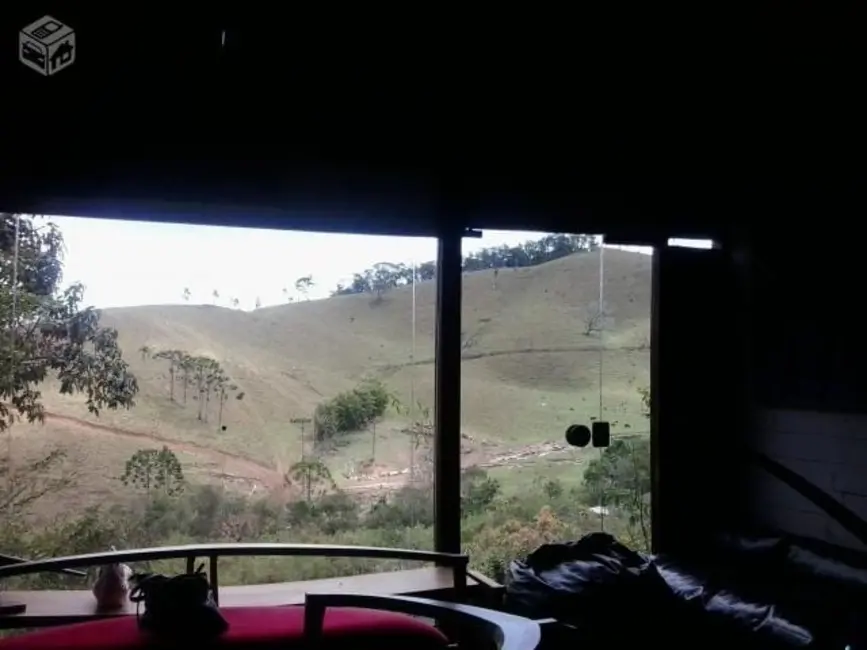 Foto 6 de Sítio / Rancho com 4 quartos à venda, 350m2 em Santo Antonio Do Pinhal - SP