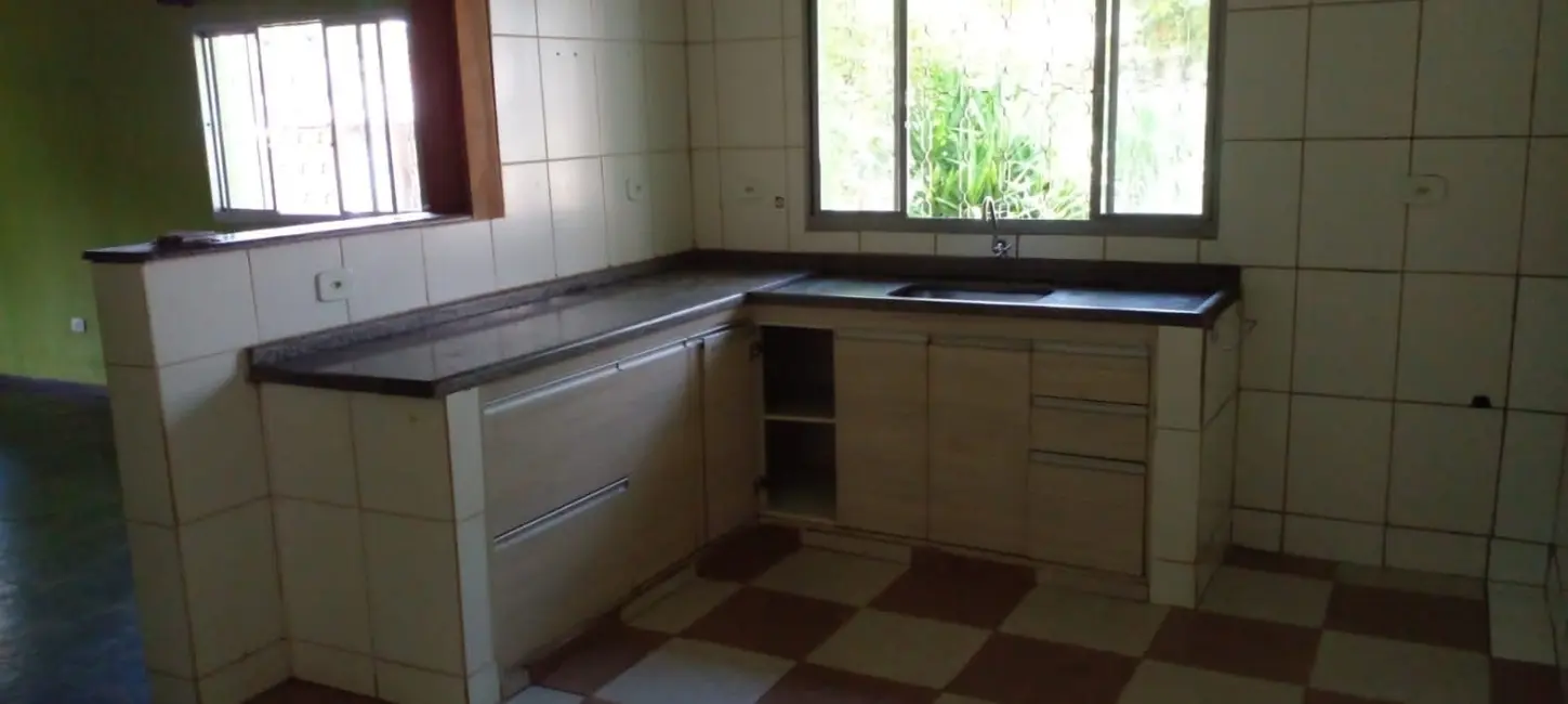 Foto 1 de Chácara com 4 quartos à venda, 2000m2 em Goiabal, Pindamonhangaba - SP