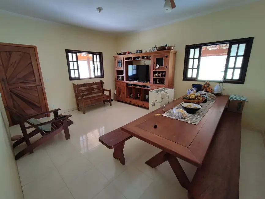 Chácara com 2 quartos à venda, 170m2 em Ribeirão Grande, Pindamonhangaba - SP - imagem 9 Foto 9 de Chácara com 2 quartos à venda, 170m2 em Ribeirão Grande, Pindamonhangaba - SP