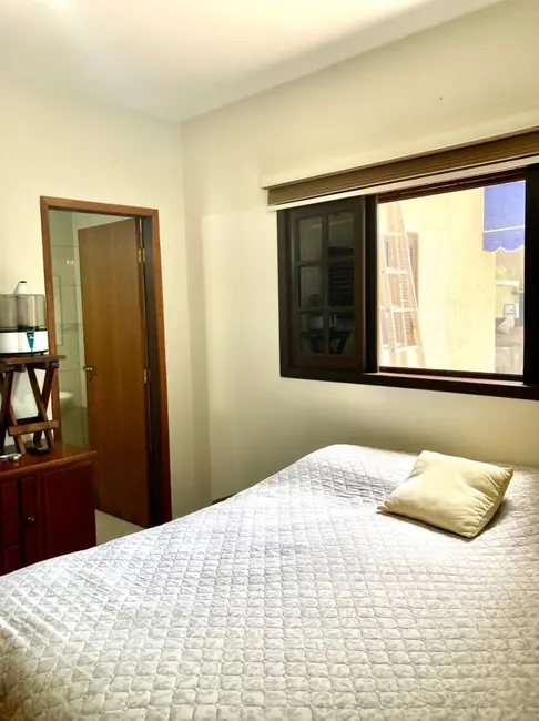 Foto 9 de Chácara com 3 quartos à venda, 240m2 em Pinhão, Taubate - SP