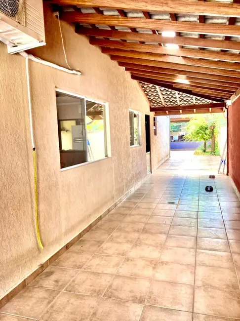 Foto 4 de Chácara com 3 quartos à venda, 240m2 em Pinhão, Taubate - SP