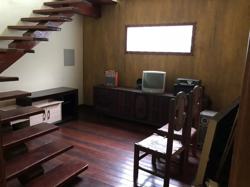 Foto 1 de Chácara com 3 quartos à venda, 437m2 em Mandú, Pindamonhangaba - SP
