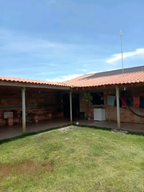Foto 1 de Chácara com 2 quartos à venda, 114m2 em Mandú, Pindamonhangaba - SP