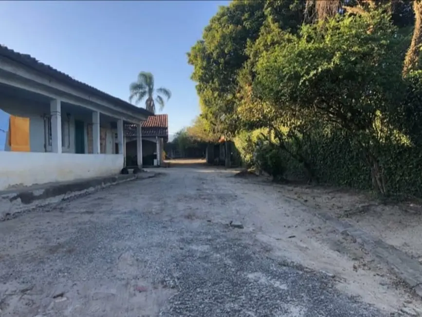 Foto 3 de Chácara com 2 quartos à venda, 2962m2 em Vila São José, Pindamonhangaba - SP