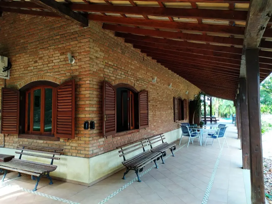 Foto 4 de Sítio / Rancho com 7 quartos à venda, 700m2 em Campinas, Pindamonhangaba - SP
