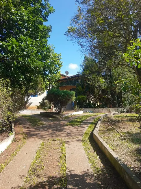 Foto 1 de Chácara com 3 quartos à venda, 220m2 em Piracangaguá, Taubate - SP
