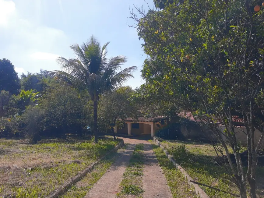 Foto 7 de Chácara com 3 quartos à venda, 220m2 em Piracangaguá, Taubate - SP