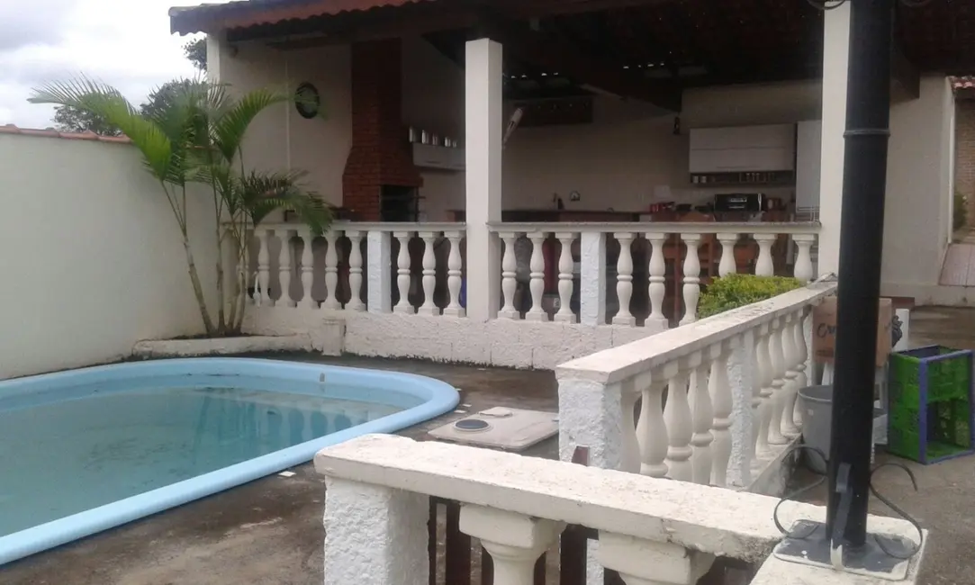 Foto 2 de Chácara com 2 quartos à venda, 450m2 em Pindamonhangaba - SP