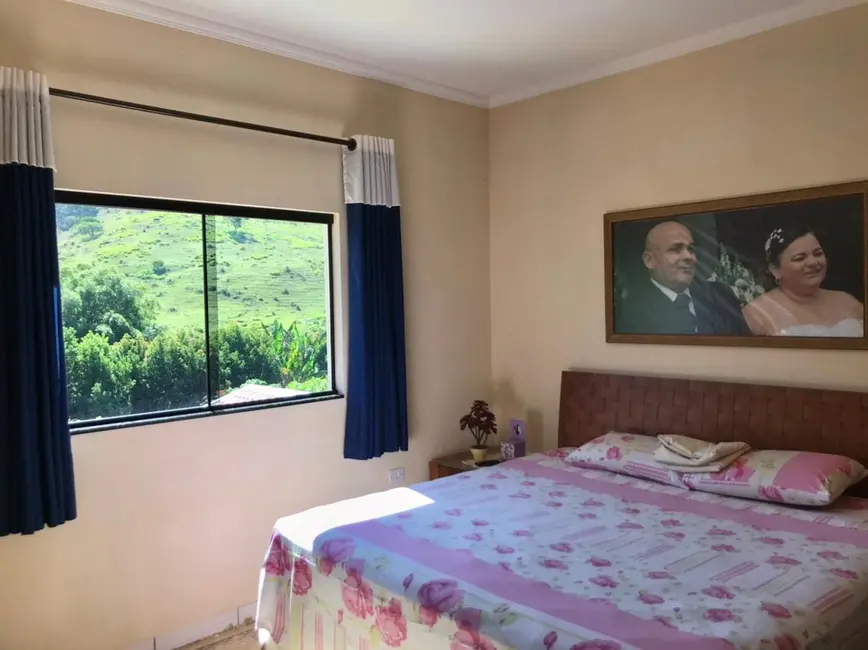 Foto 6 de Chácara com 4 quartos à venda em Santa Luzia Rural, Taubate - SP