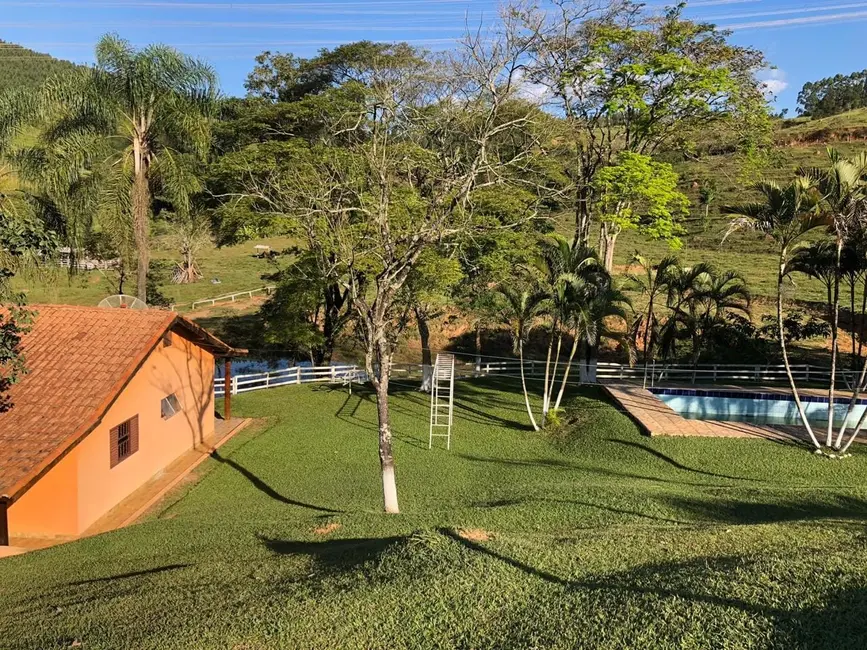 Sítio / Rancho com 3 quartos à venda, 110000m2 em Roseira - SP - imagem 2 Foto 2 de Sítio / Rancho com 3 quartos à venda, 110000m2 em Roseira - SP