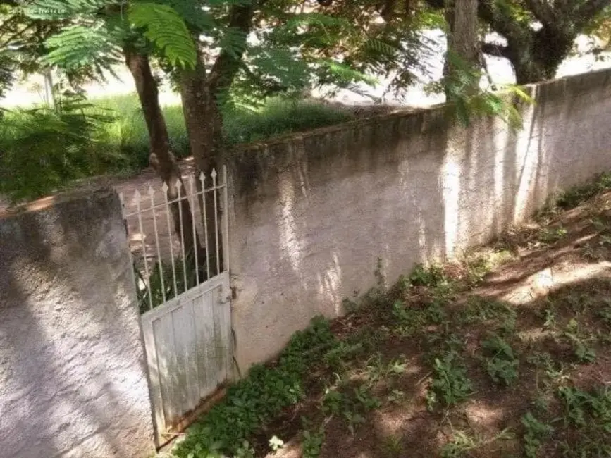 Foto 1 de Chácara com 3 quartos à venda, 1065m2 em Guaratingueta - SP