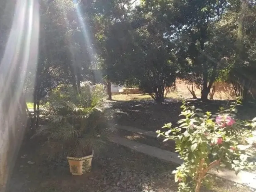 Foto 9 de Chácara com 3 quartos à venda, 1065m2 em Guaratingueta - SP