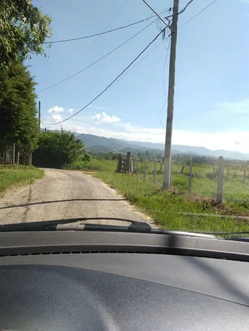 Foto 1 de Chácara à venda, 1000m2 em Piracuama, Pindamonhangaba - SP