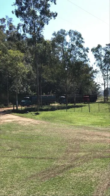 Foto 3 de Chácara com 3 quartos à venda, 4840000m2 em Lagoinha - SP