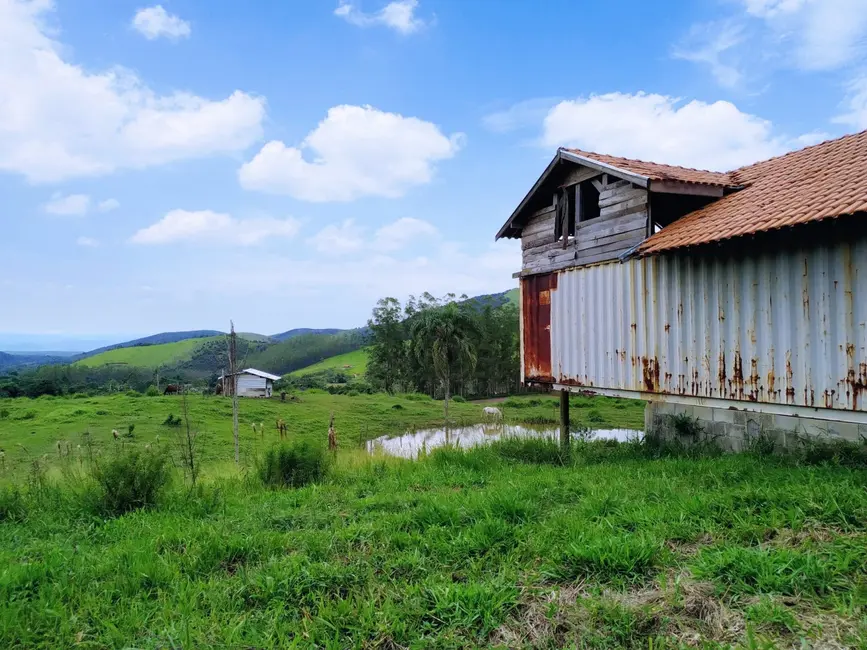 Foto 8 de Sítio / Rancho à venda, 76000m2 em Ribeirão Grande, Pindamonhangaba - SP