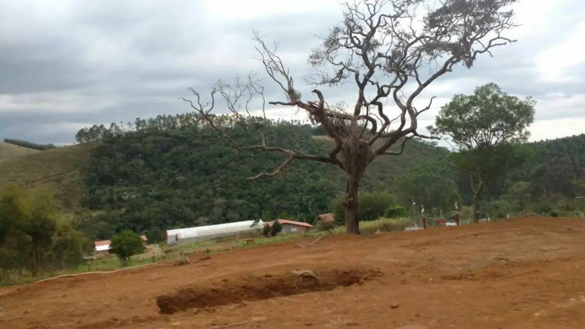 Foto 2 de Chácara à venda em Área Rural de Pindamonhangaba, Pindamonhangaba - SP