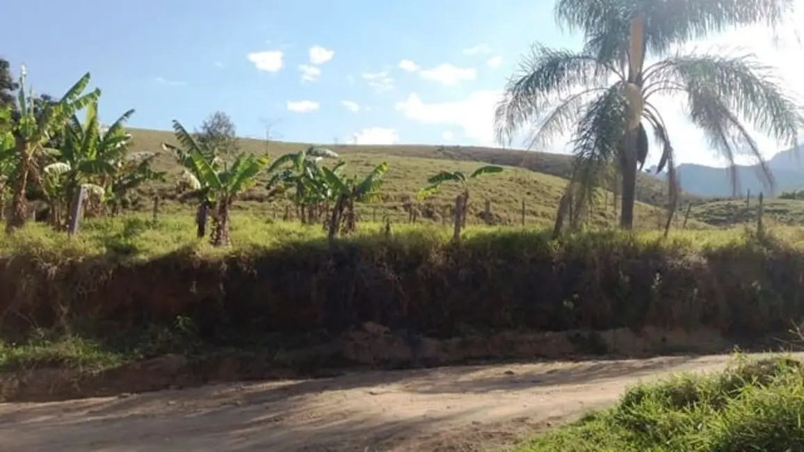 Foto 19 de Chácara à venda em Cruzeiro - SP