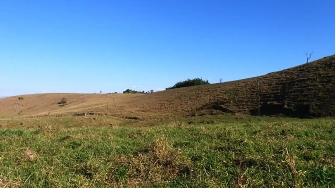 Foto 31 de Chácara à venda em Cruzeiro - SP