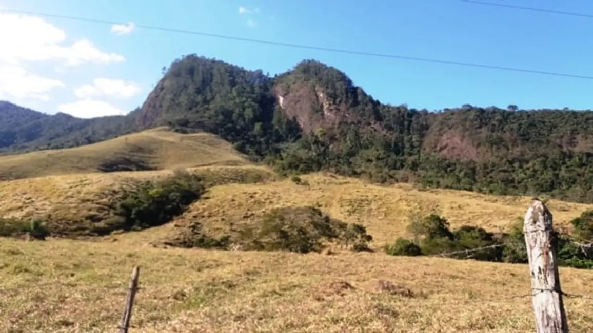 Foto 29 de Chácara à venda em Cruzeiro - SP
