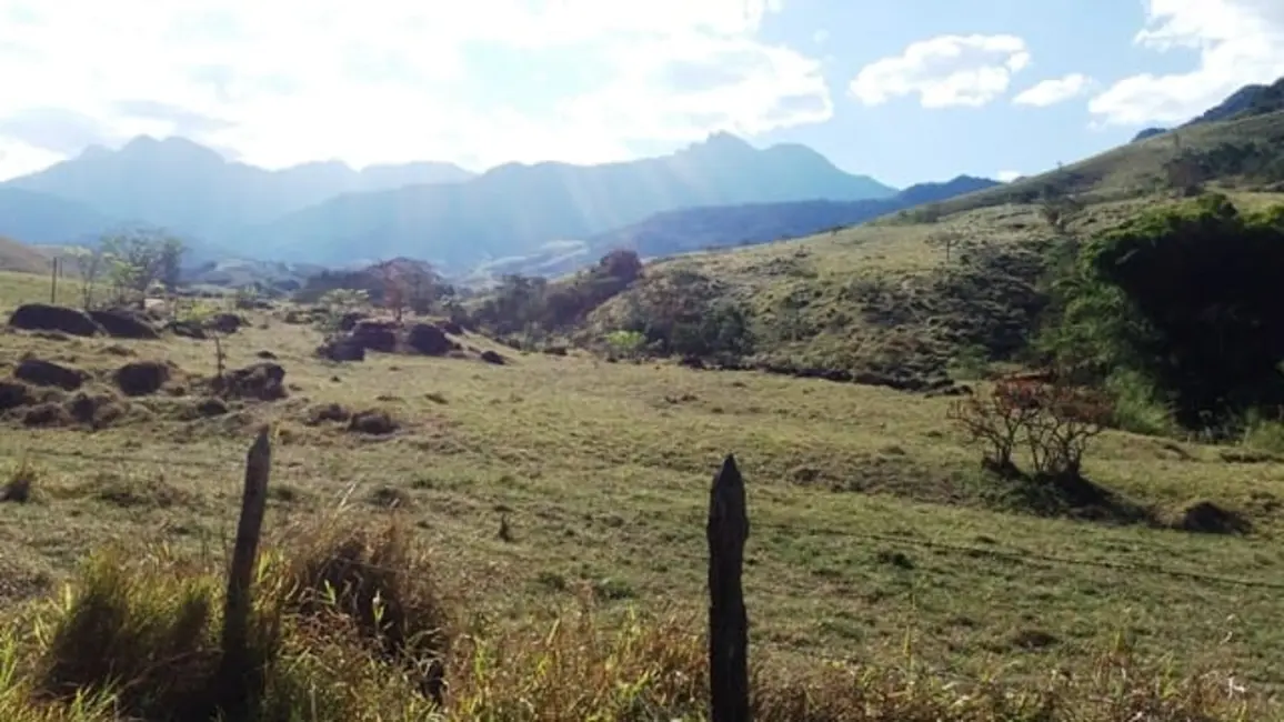 Foto 4 de Chácara à venda em Cruzeiro - SP