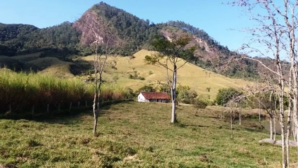 Foto 21 de Chácara à venda em Cruzeiro - SP