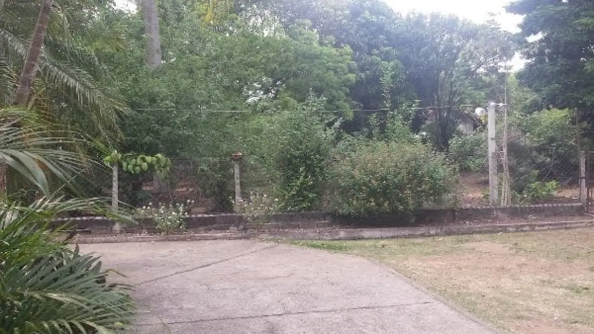 Chácara com 3 quartos à venda, 300m2 em Pindamonhangaba - SP - imagem 3 Foto 3 de Chácara com 3 quartos à venda, 300m2 em Pindamonhangaba - SP