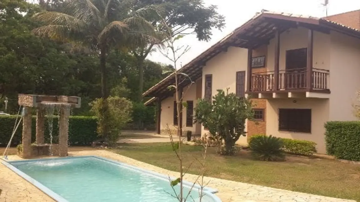 Foto 4 de Chácara com 3 quartos à venda, 300m2 em Pindamonhangaba - SP