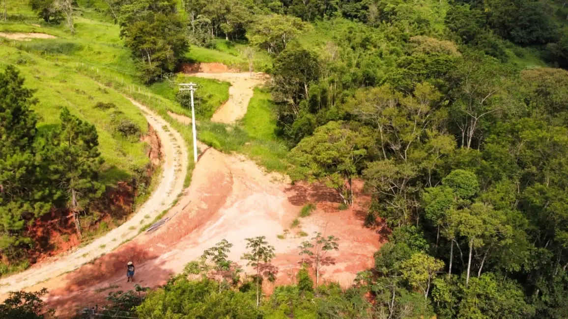 Foto 24 de Chácara à venda, 2000m2 em Pindamonhangaba - SP