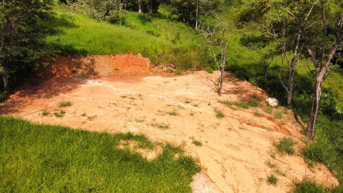 Foto 7 de Chácara à venda, 2000m2 em Pindamonhangaba - SP
