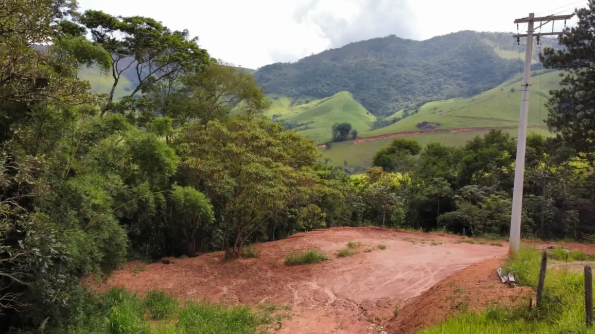 Foto 27 de Chácara à venda, 2000m2 em Pindamonhangaba - SP