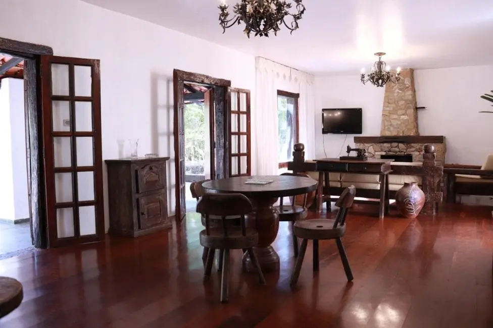 Foto 7 de Sítio / Rancho com 8 quartos à venda, 1000m2 em Sao Jose Dos Campos - SP