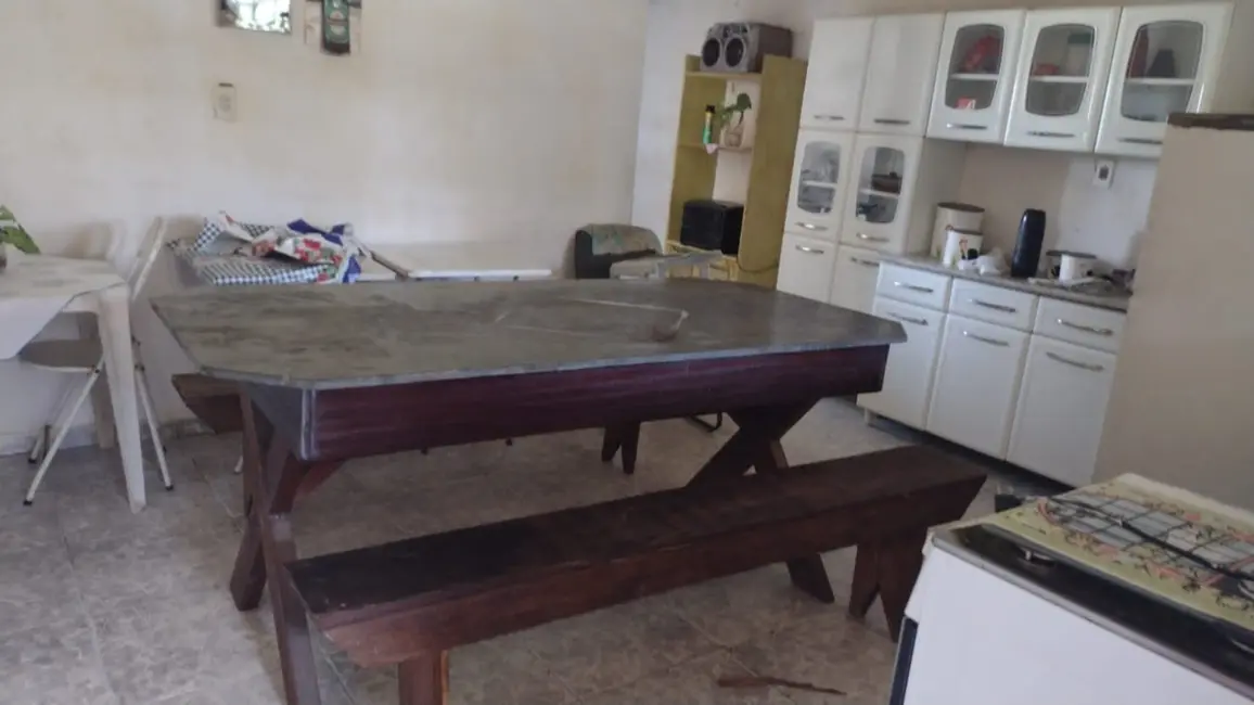 Foto 4 de Chácara com 2 quartos à venda, 1200m2 em Jardim Vista Alegre, Guaratingueta - SP