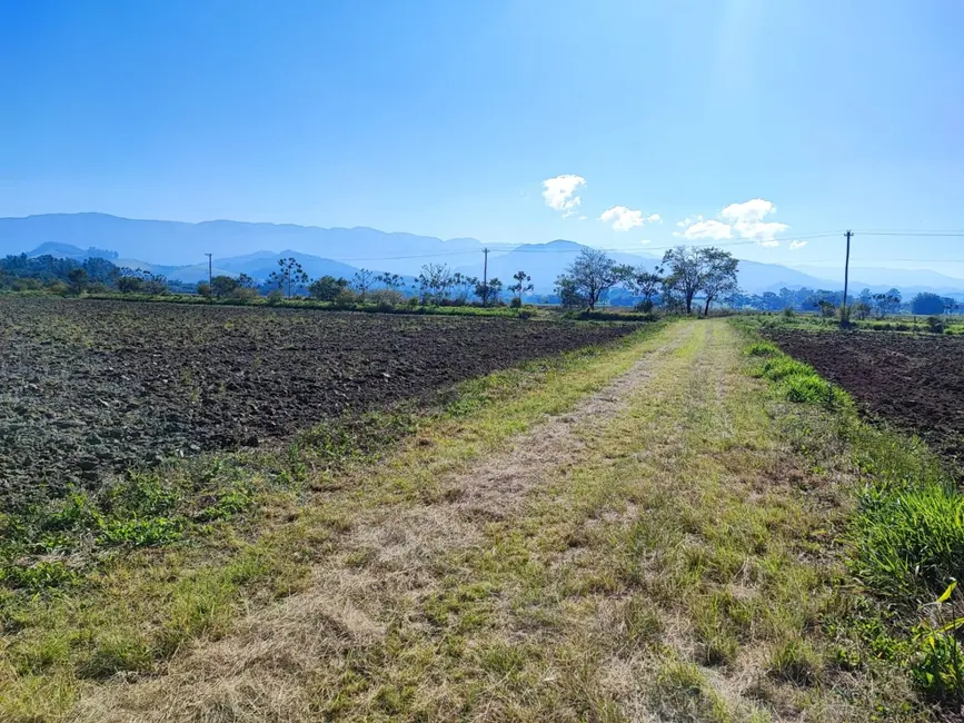 Chácara à venda, 24500m2 em Bom Sucesso, Pindamonhangaba - SP - imagem 7 Foto 7 de Chácara à venda, 24500m2 em Bom Sucesso, Pindamonhangaba - SP