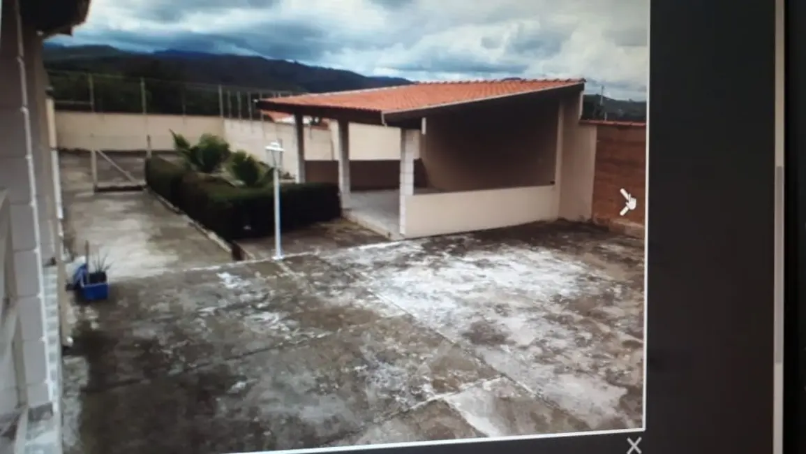 Foto 1 de Chácara com 3 quartos à venda em Campinas, Pindamonhangaba - SP