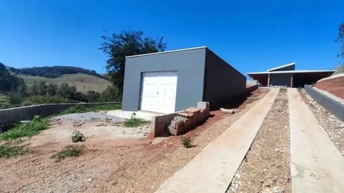 Foto 1 de Chácara com 3 quartos à venda em Santa Luzia Rural, Taubate - SP