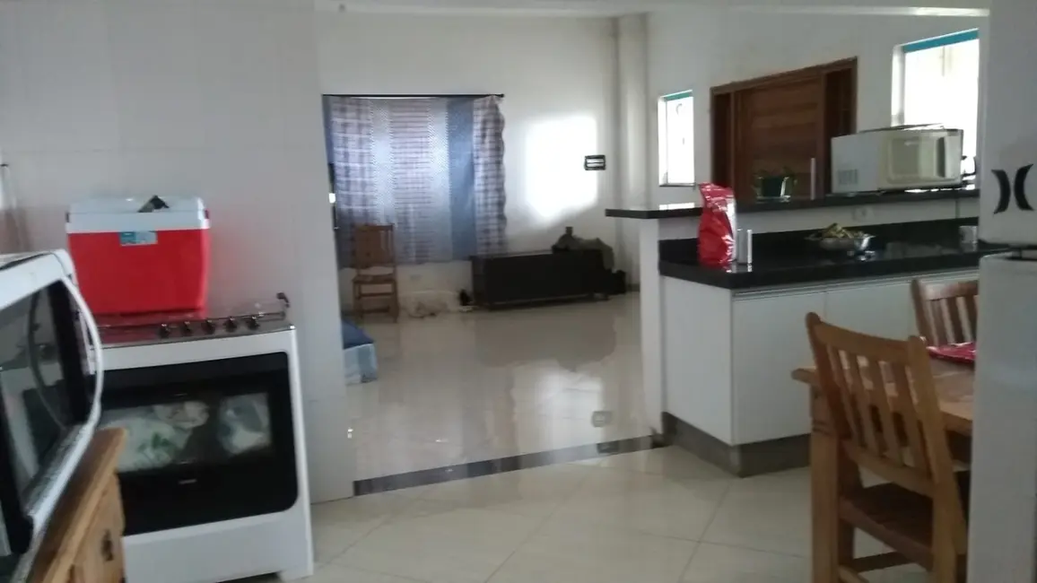 Foto 9 de Chácara com 3 quartos à venda, 150m2 em Tremembe - SP