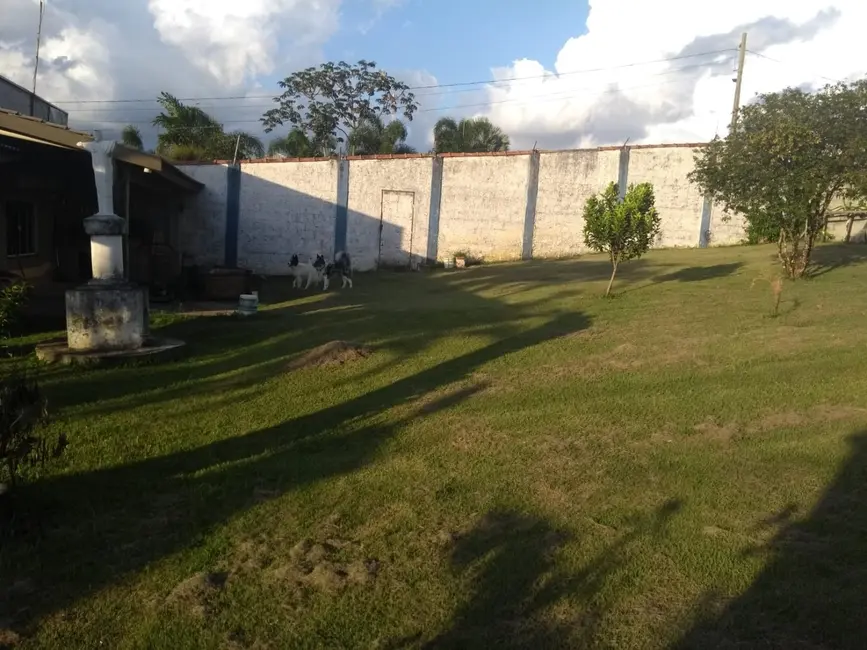 Foto 3 de Chácara com 3 quartos à venda, 150m2 em Tremembe - SP
