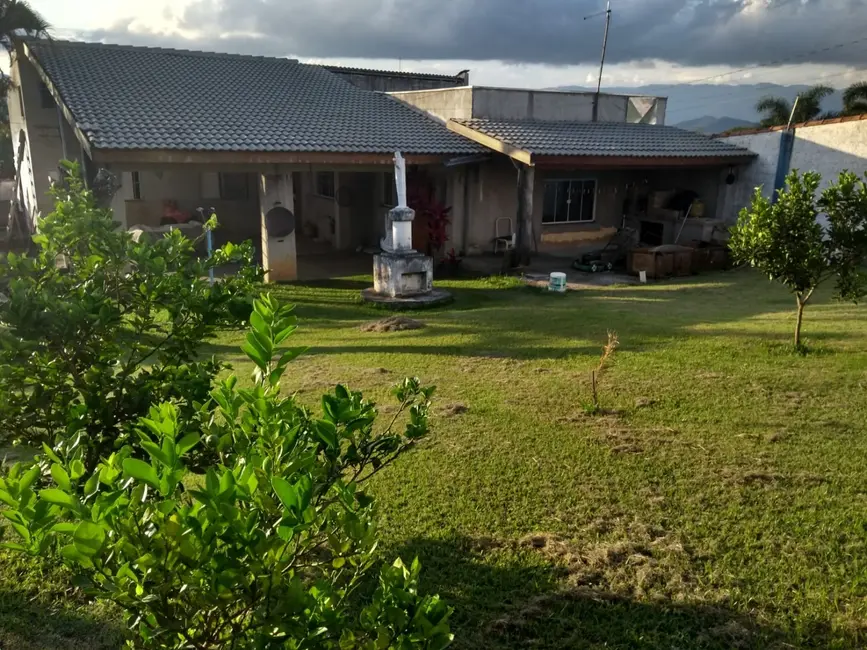 Foto 6 de Chácara com 3 quartos à venda, 150m2 em Tremembe - SP