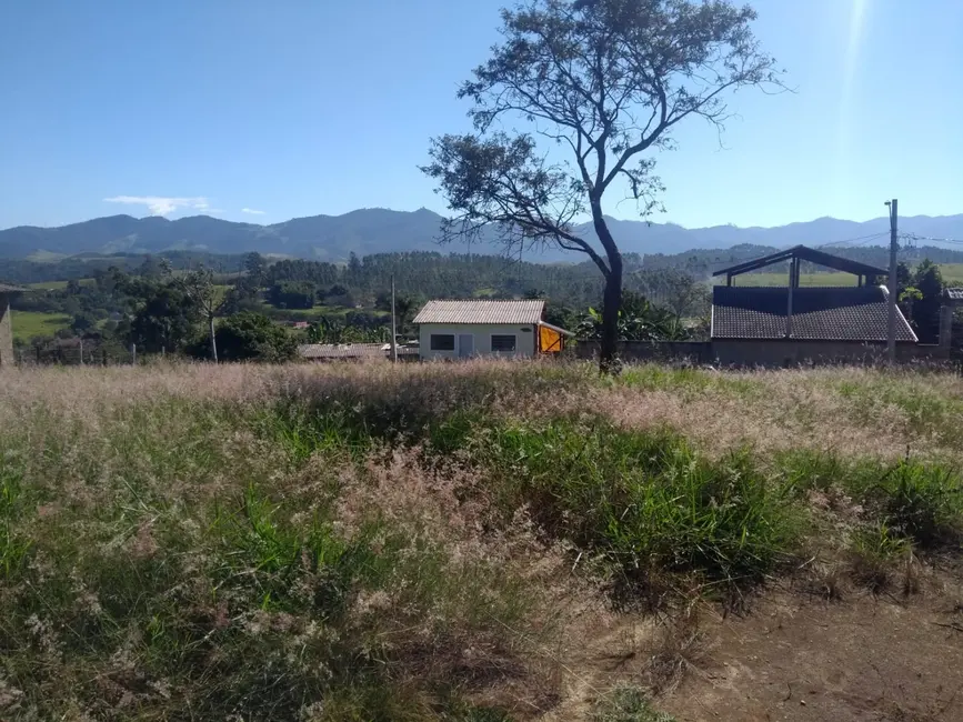 Foto 3 de Chácara à venda, 1500m2 em Piracangaguá, Taubate - SP