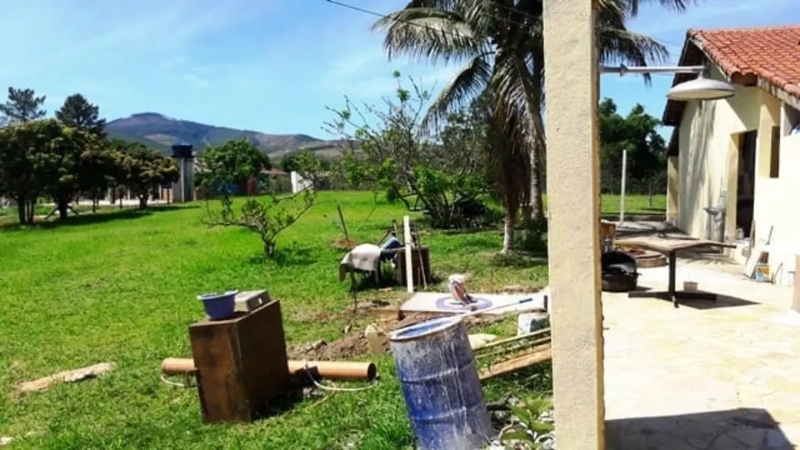 Foto 9 de Chácara com 3 quartos à venda, 250m2 em Goiabal, Pindamonhangaba - SP