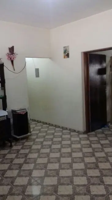 Foto 2 de Sítio / Rancho com 5 quartos à venda, 237m2 em Guaratingueta - SP