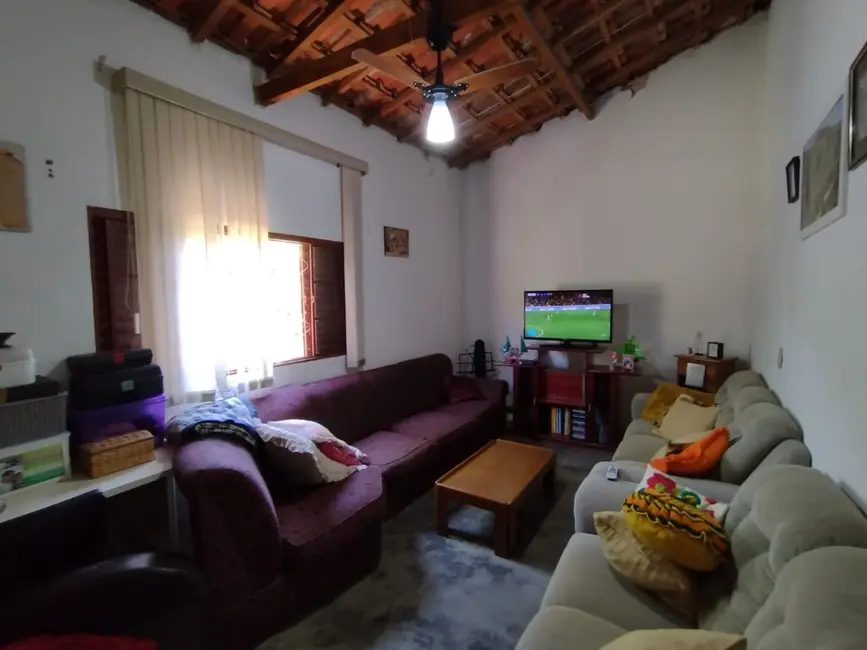 Foto 9 de Sítio / Rancho com 3 quartos à venda, 250m2 em Barreiro, Taubate - SP