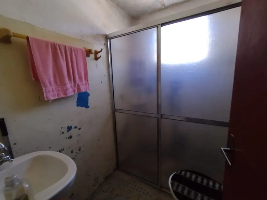 Foto 8 de Sítio / Rancho com 3 quartos à venda, 250m2 em Barreiro, Taubate - SP